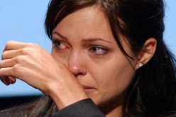 أنجلينا جولي تتعرض إلى هجوم قاسي بسبب اللاّجئين السّوريين